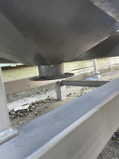 Used Commercial Mfg. 30'' Wide x 78'' Long Stainless Steel Dewatering Shaker