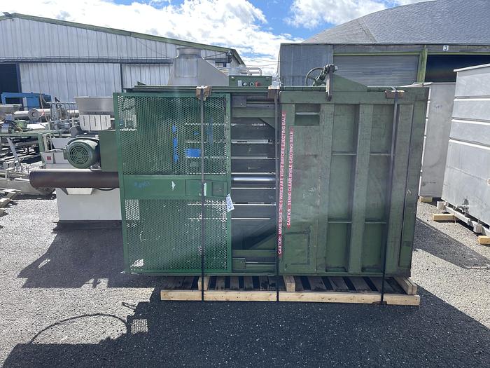 Used Philadelphia TramRail Vertical Baler