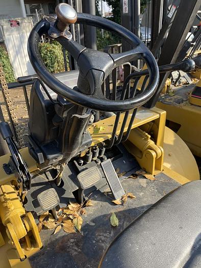 Used Caterpillar DP 40KT Forklift 