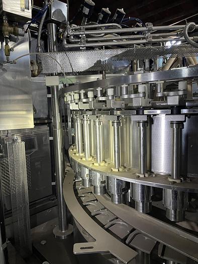 Used 2008 Zacmi -40 External Valve Vacuum Filler