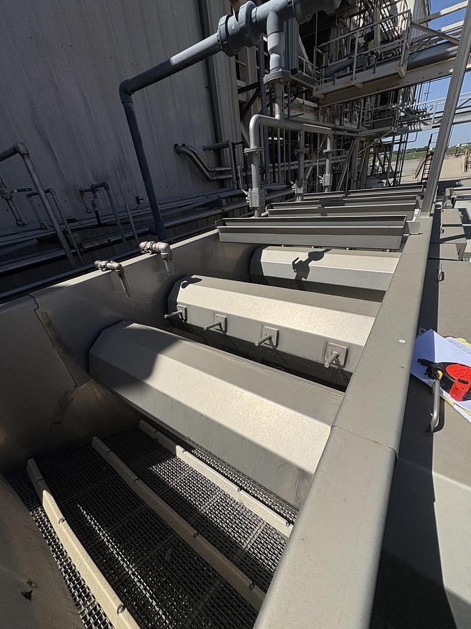 Used Heat & Control Dunk Wash Tank with Product Elevator