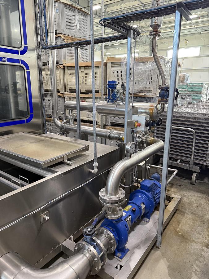 Used Navatta Complete Hot Fill Cup line