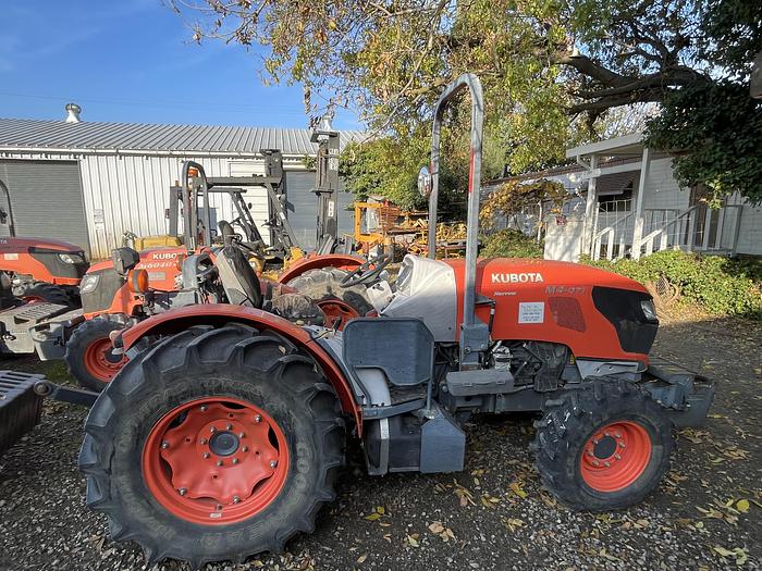 Used Kubota M4-071 Tractor