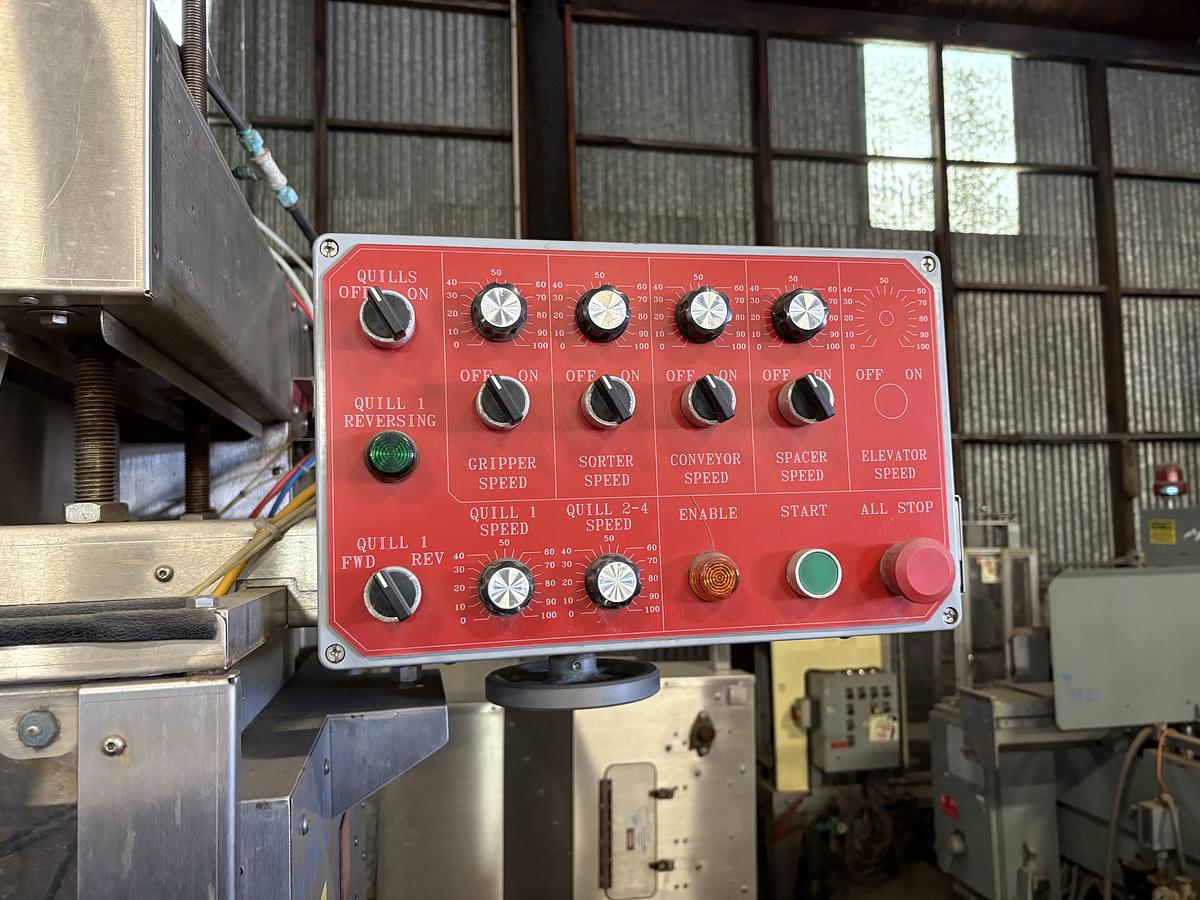 Used Pack West Auto 200 Cap Torquer