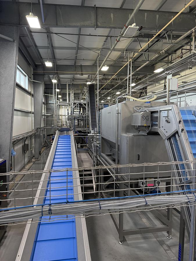 Used Navatta Complete Hot Fill Cup line