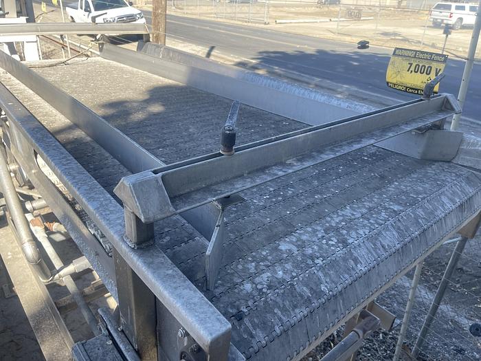 Used Valley Welding Machine Works Pit Removal Sorting Table