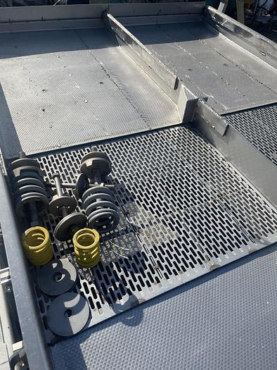 Used Key Iso-Flo Stainless Vibratory Conveyor / Feeder / Screener