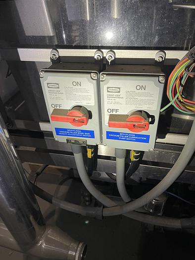 Used 2008 Zacmi -40 External Valve Vacuum Filler