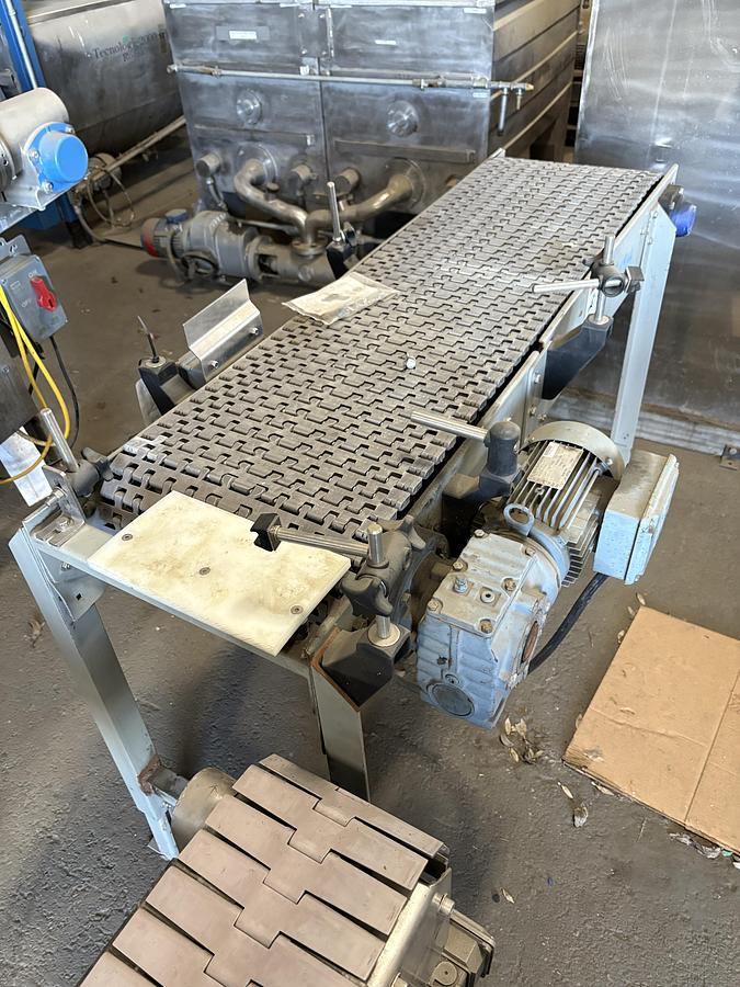 Used 15" Wide x 4.5' Long Plastic Chain Conveyor
