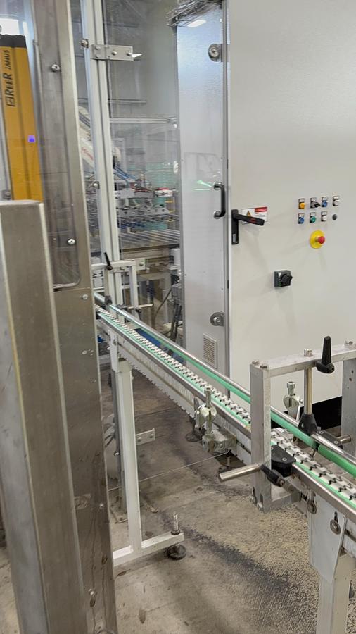 Used Navatta Complete Hot Fill Cup line