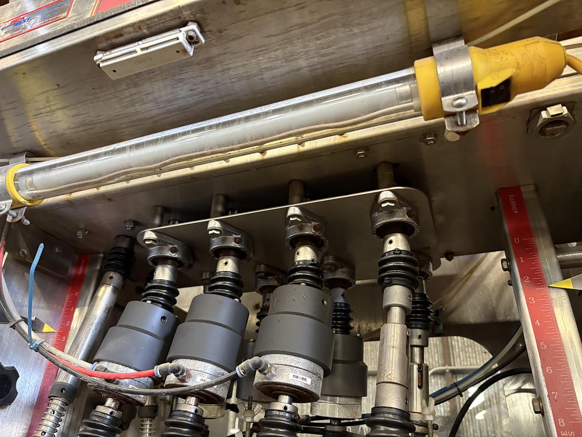 Used Pack West Auto 200 Cap Torquer