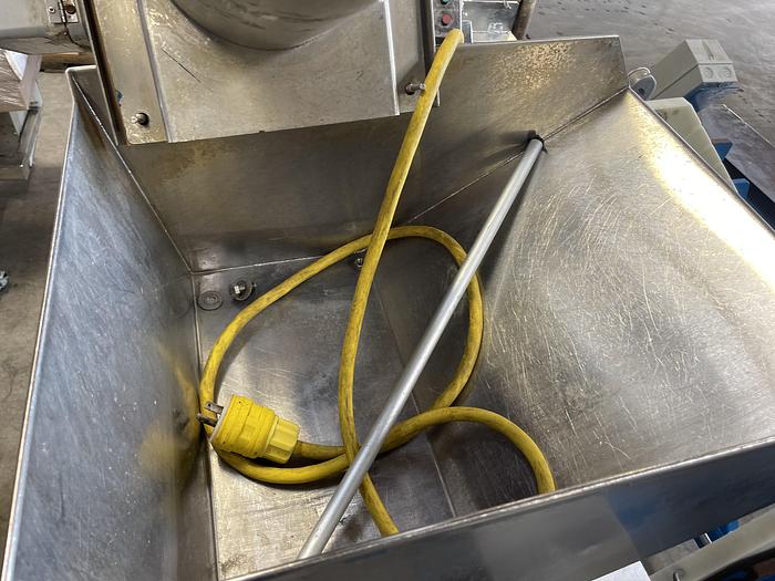 Used GoodNature X-6 Press with EG260 Grinder