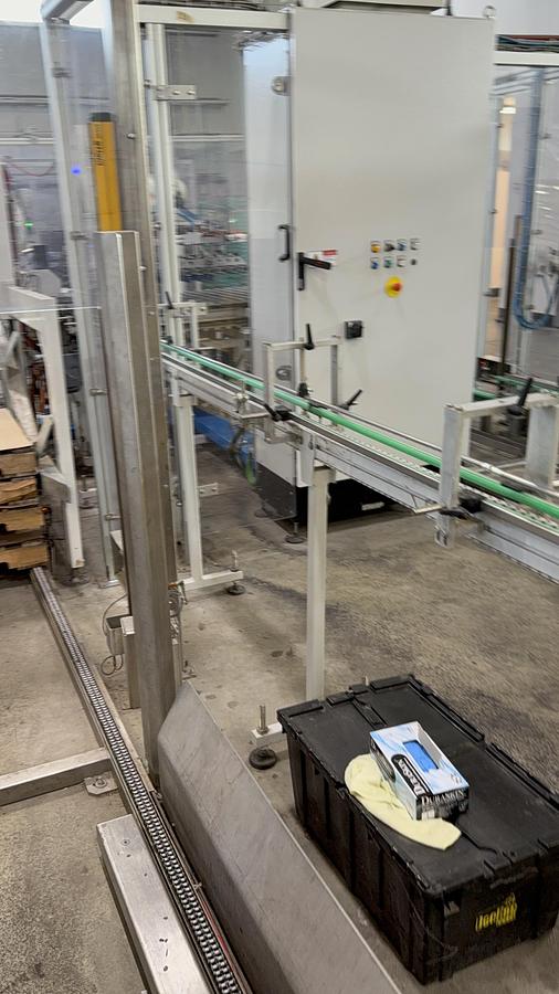 Used Navatta Complete Hot Fill Cup line