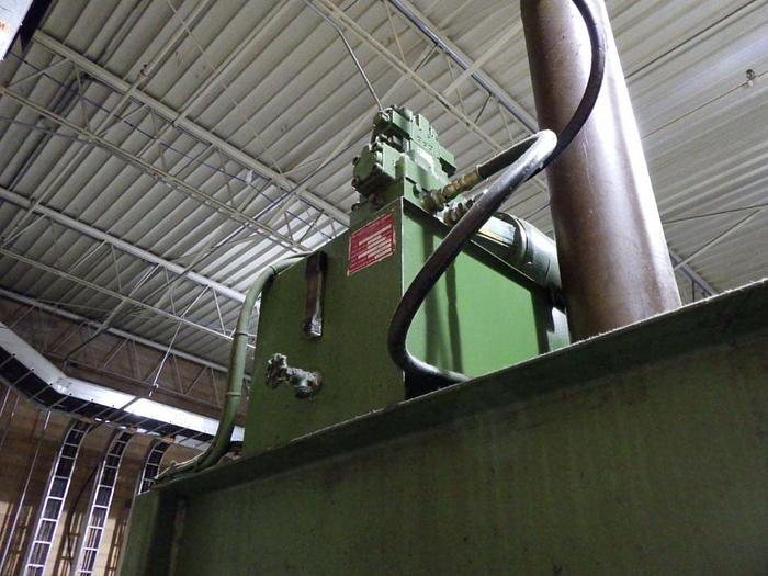 Used Philadelphia TramRail Vertical Baler