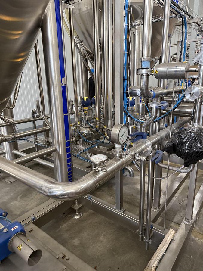 Used Navatta Complete Hot Fill Cup line