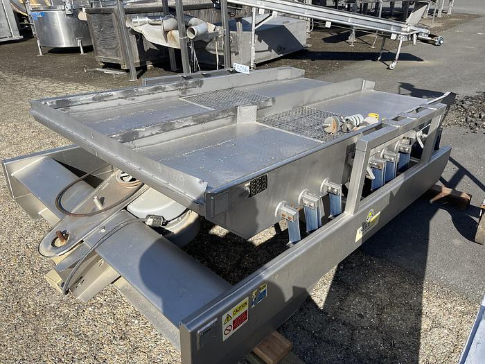 Used Key Iso-Flo Stainless Vibratory Conveyor / Feeder / Screener