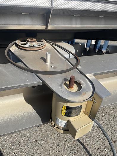 Used Key Iso-Flo Stainless Vibratory Conveyor / Feeder / Screener