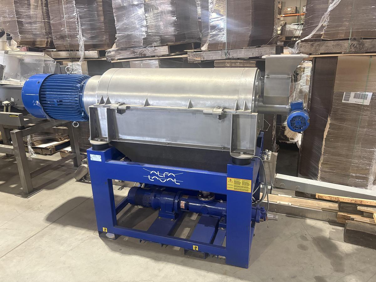 Used Alfa Laval Depitting Machine