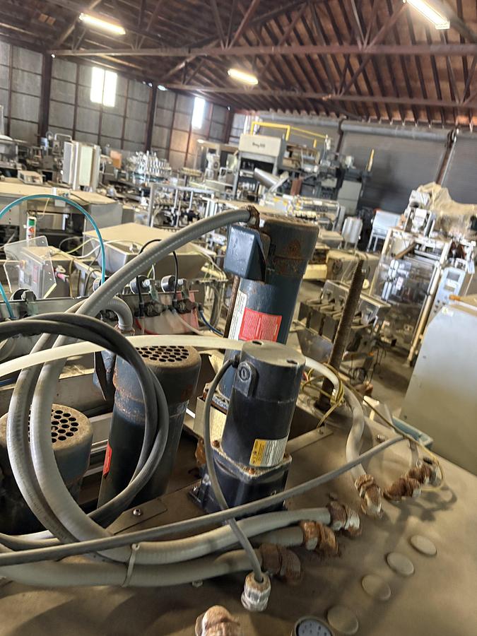 Used Pack West Auto 200 Cap Torquer