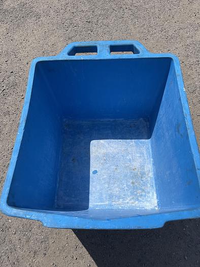 Used SaePlast Plastic Dump Buggy - Cart
