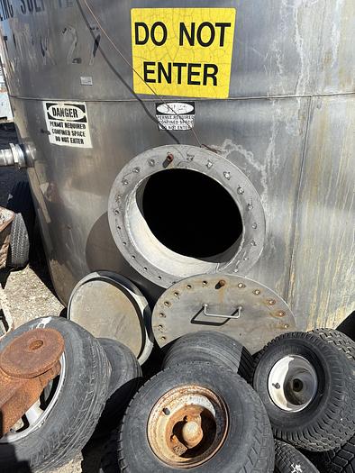 Used 10,000 Gallon Stainless Steel Storage Silo