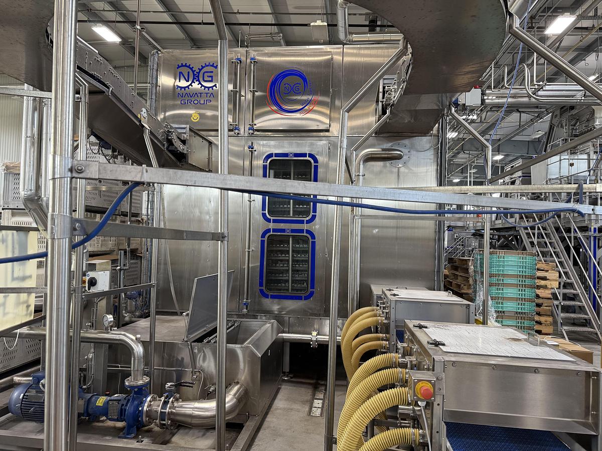 Used Navatta Complete Hot Fill Cup line