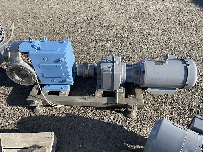 Used SPX Waukesha Model 320-U1 Positive Displacement Pump