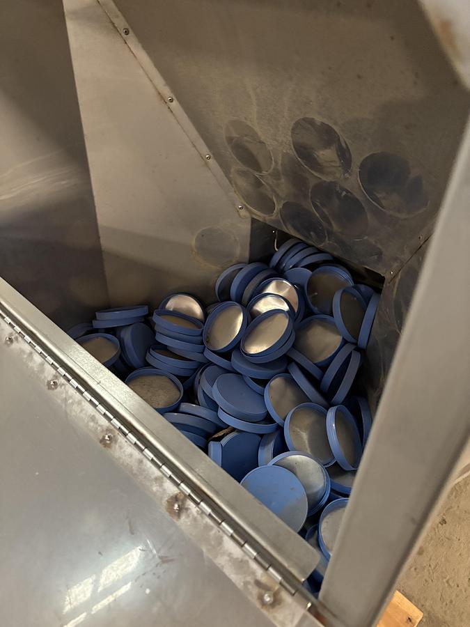 Used Pack West Auto 200 Cap Torquer