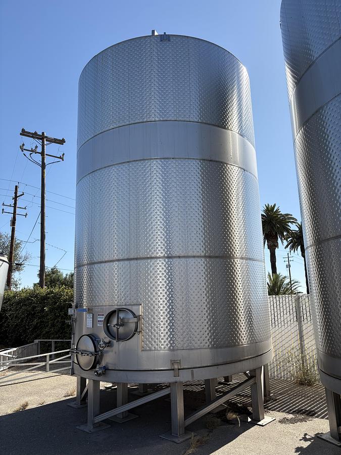 Used 13,951 Gallon Vertical Jacketed Stainless Steel Wine Tanks