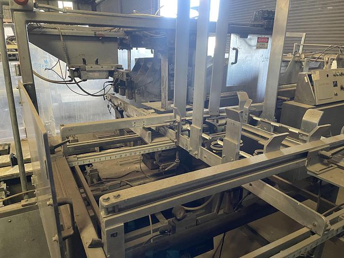 Used Vantage Pack Tray Packer
