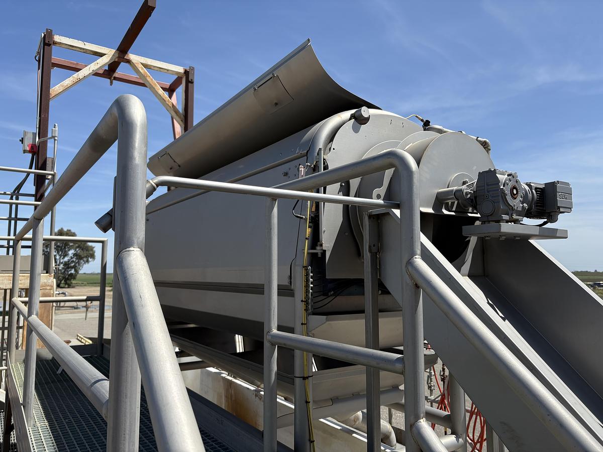 Used Vanmark Brush Washer / Peeler