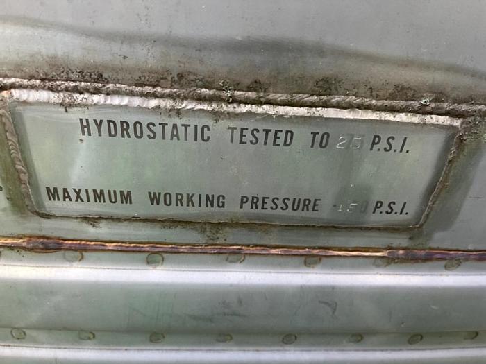 Used 8,000 Gallon DeLaval Horizontal Storage Tank with Bottom Auger