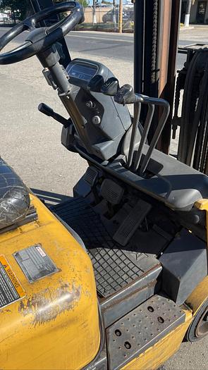 Used Caterpillar Fork Lift 