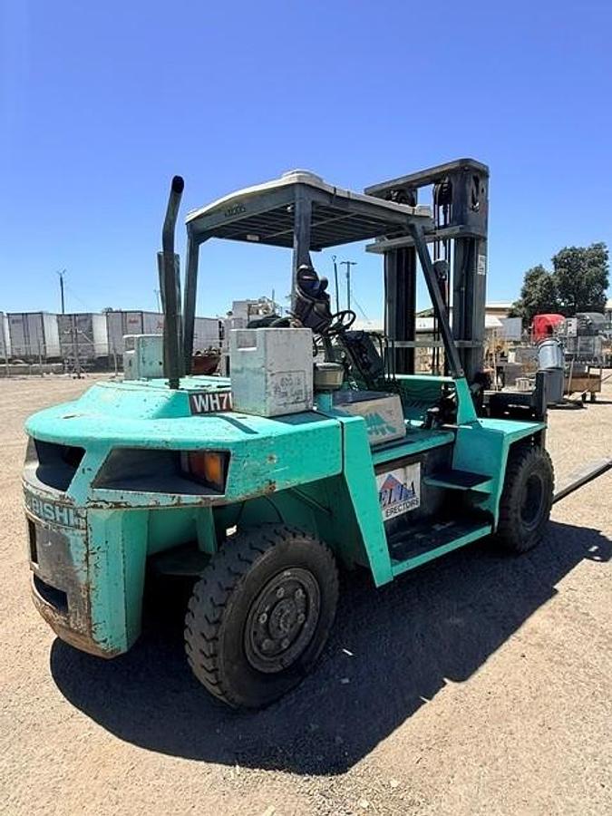 Used Mitsubishi FD70 Forklift