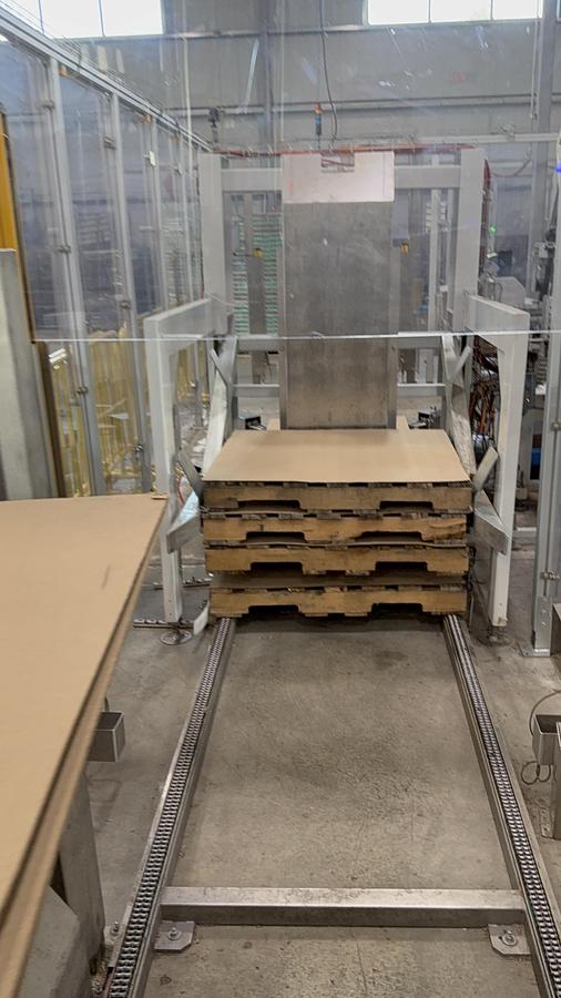 Used Navatta Complete Hot Fill Cup line