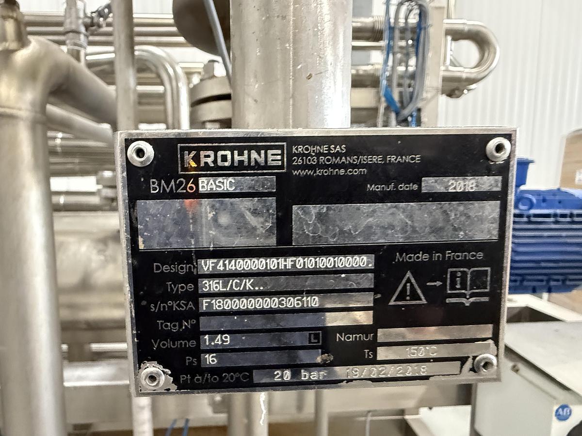 Used Navatta Complete Hot Fill Cup line