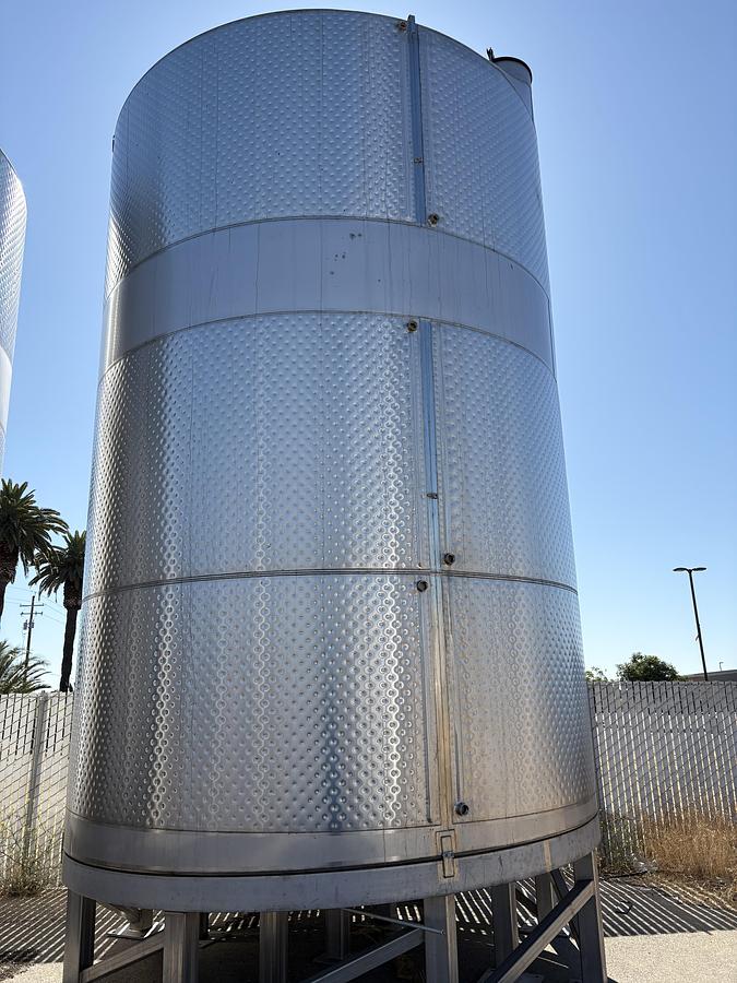 Used 13,951 Gallon Vertical Jacketed Stainless Steel Wine Tanks