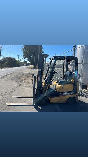 Used Caterpillar Fork Lift 