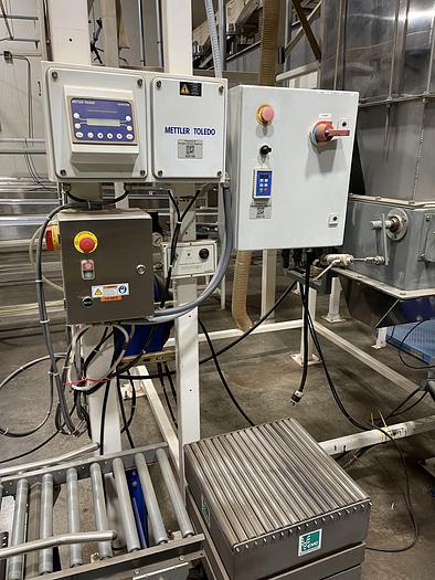 Used Hand Pack Sorting Line For Boxes/Totes