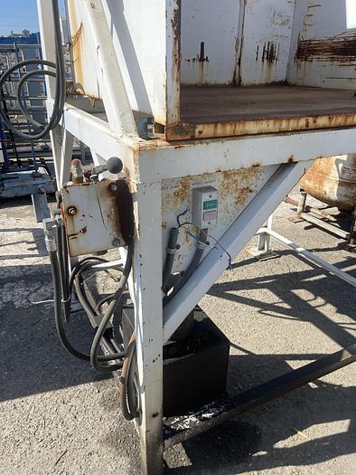 Used Hydraulic Single Bin Dumper
