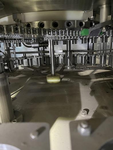 Used 2008 Zacmi -40 External Valve Vacuum Filler