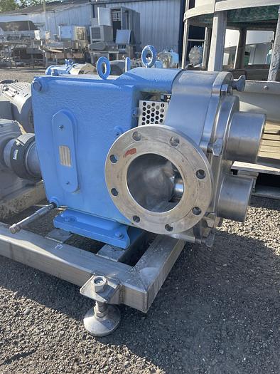 Used SPX Waukesha Model 320-U1 Positive Displacement Pump
