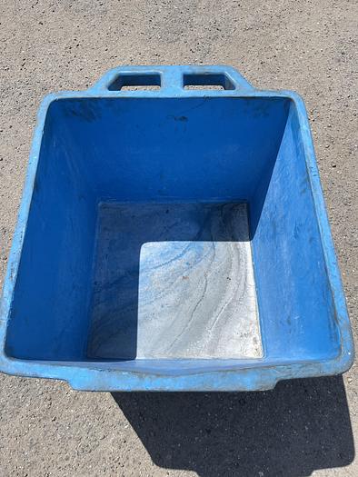 Used SaePlast Plastic Dump Buggy - Cart