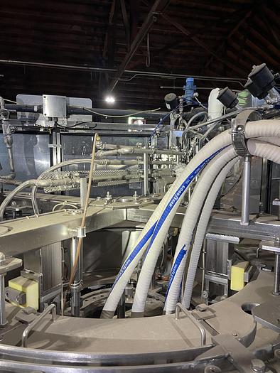 Used 2008 Zacmi -40 External Valve Vacuum Filler