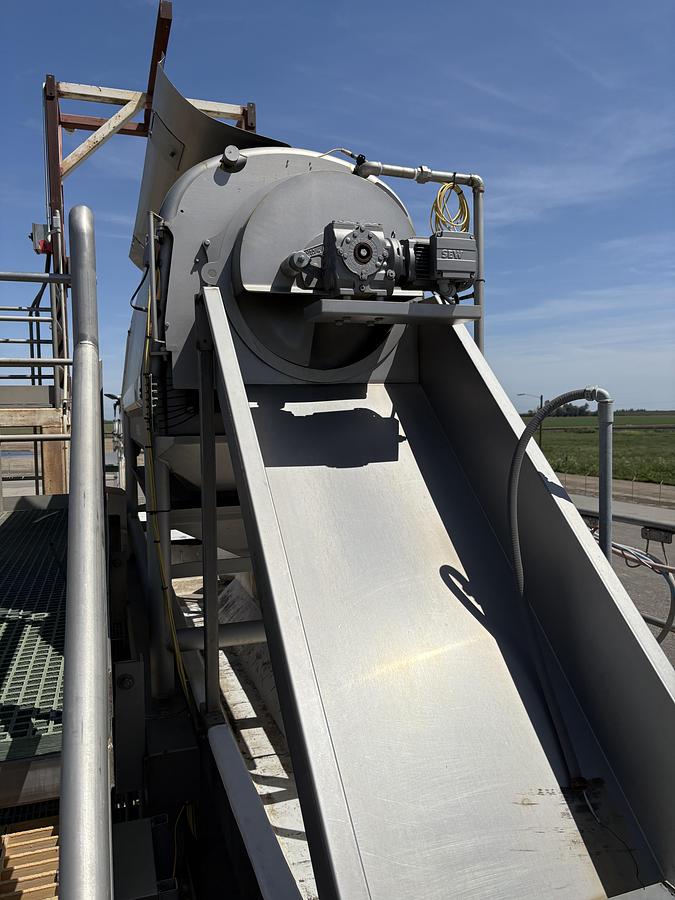 Used Vanmark Brush Washer / Peeler