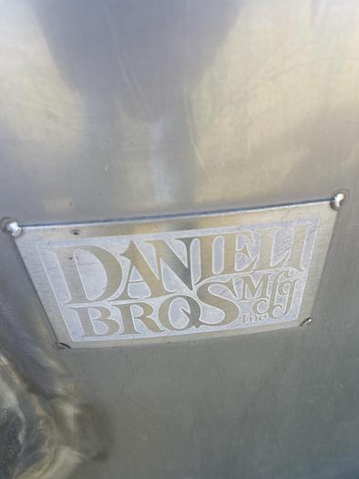 Used 11,900 Gallon Vertical Stainless Steel Wine Tank