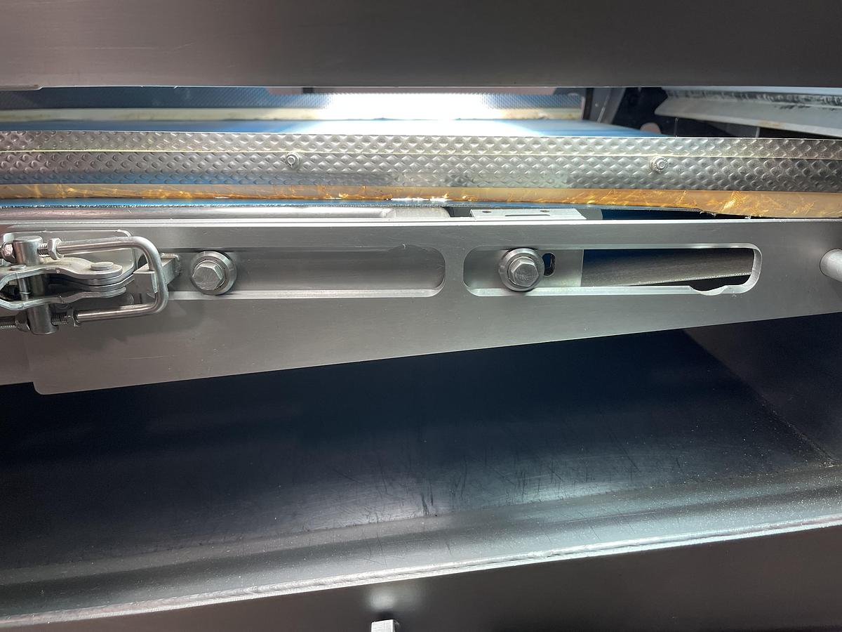 Used Walnut Sorting Line By KEY Optyx