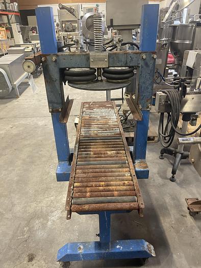 Used Pail Lid Press Dot/Un Model