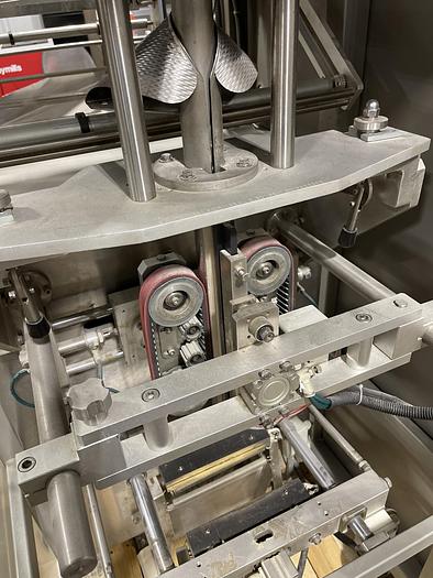 Used Vertical Form Fill & Seal Bagger