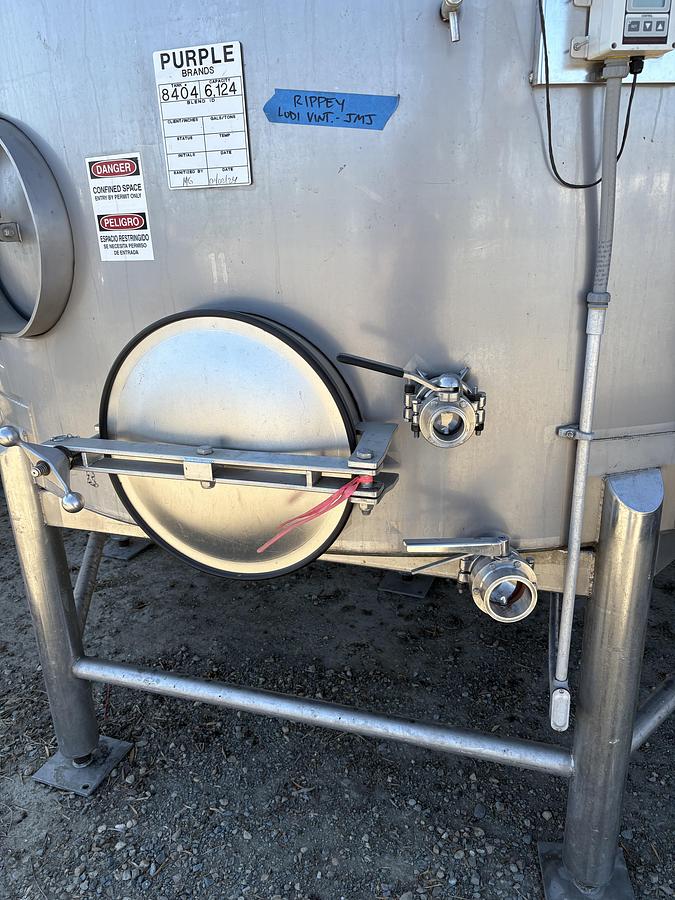 Used 6,124 Gallon Vertical Stainless Steel Jacketed Wine Tanks